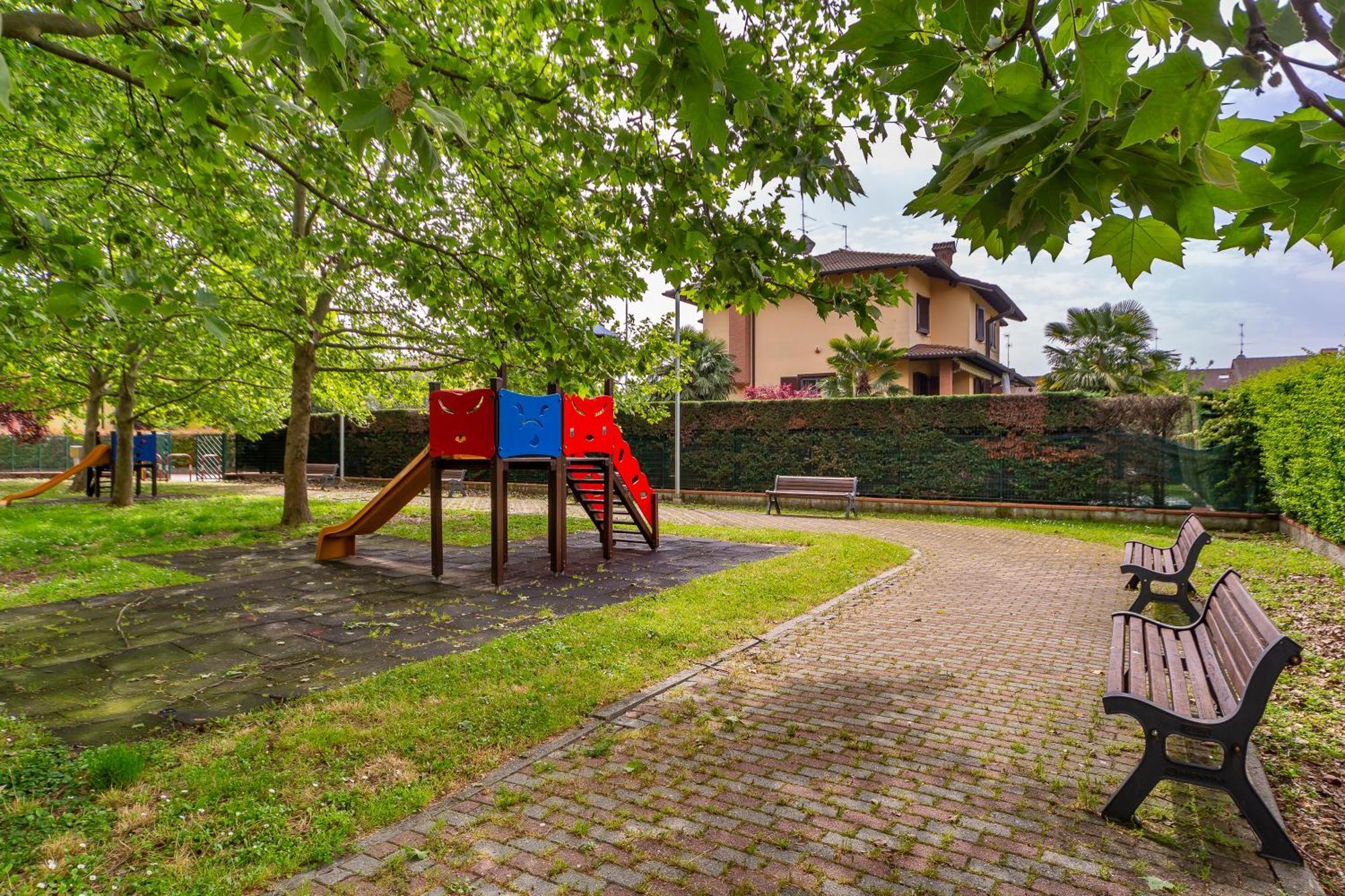 El Sol Residence - Modern House Near Milan Dresano Exteriér fotografie